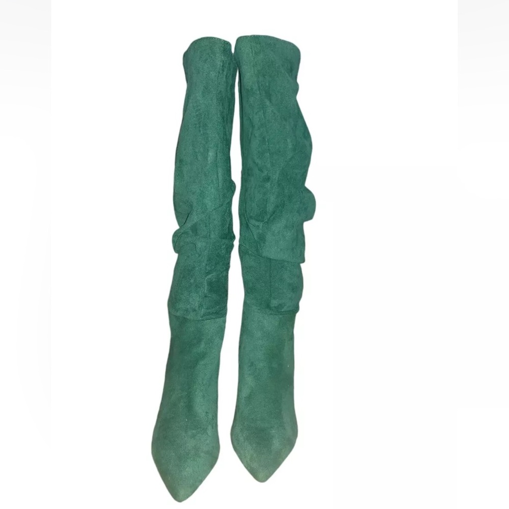 Suede Pull On Boots Green Size 5.5